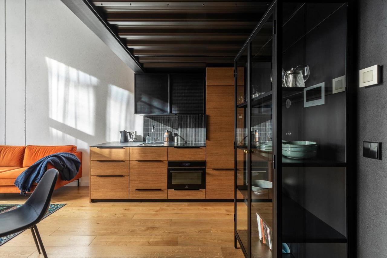 Stylish Loft With Terrace Paupys, Old Town Apartment Vilnius Bagian luar foto